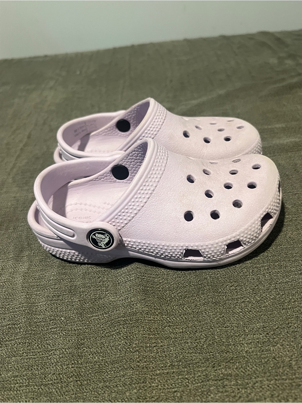CROCS Kids Classic Clog in Light Lavender